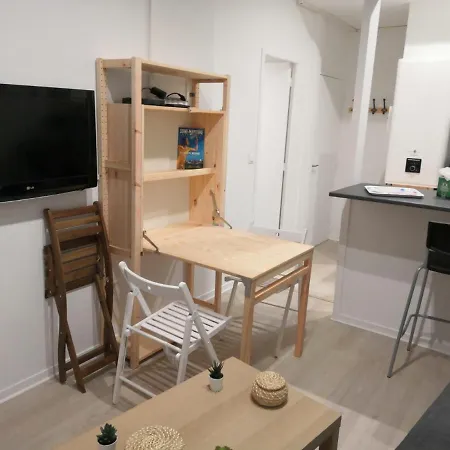 아파트 Cathedrale Avec Terrasse